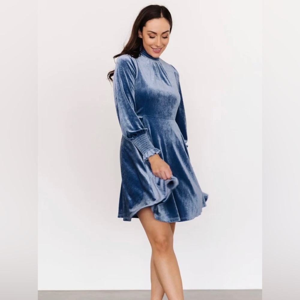 Baltic Born Tina Blue Velvet Long Sleeve Dress NWT